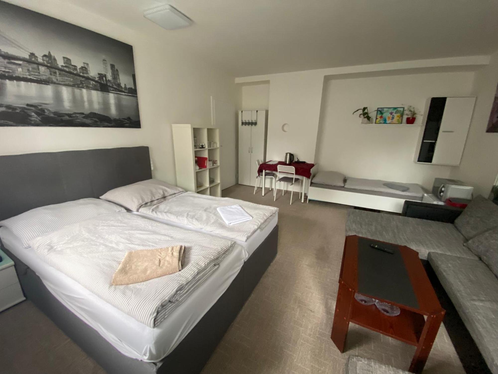 Homestay U Hanky Zdiby Exteriér fotografie