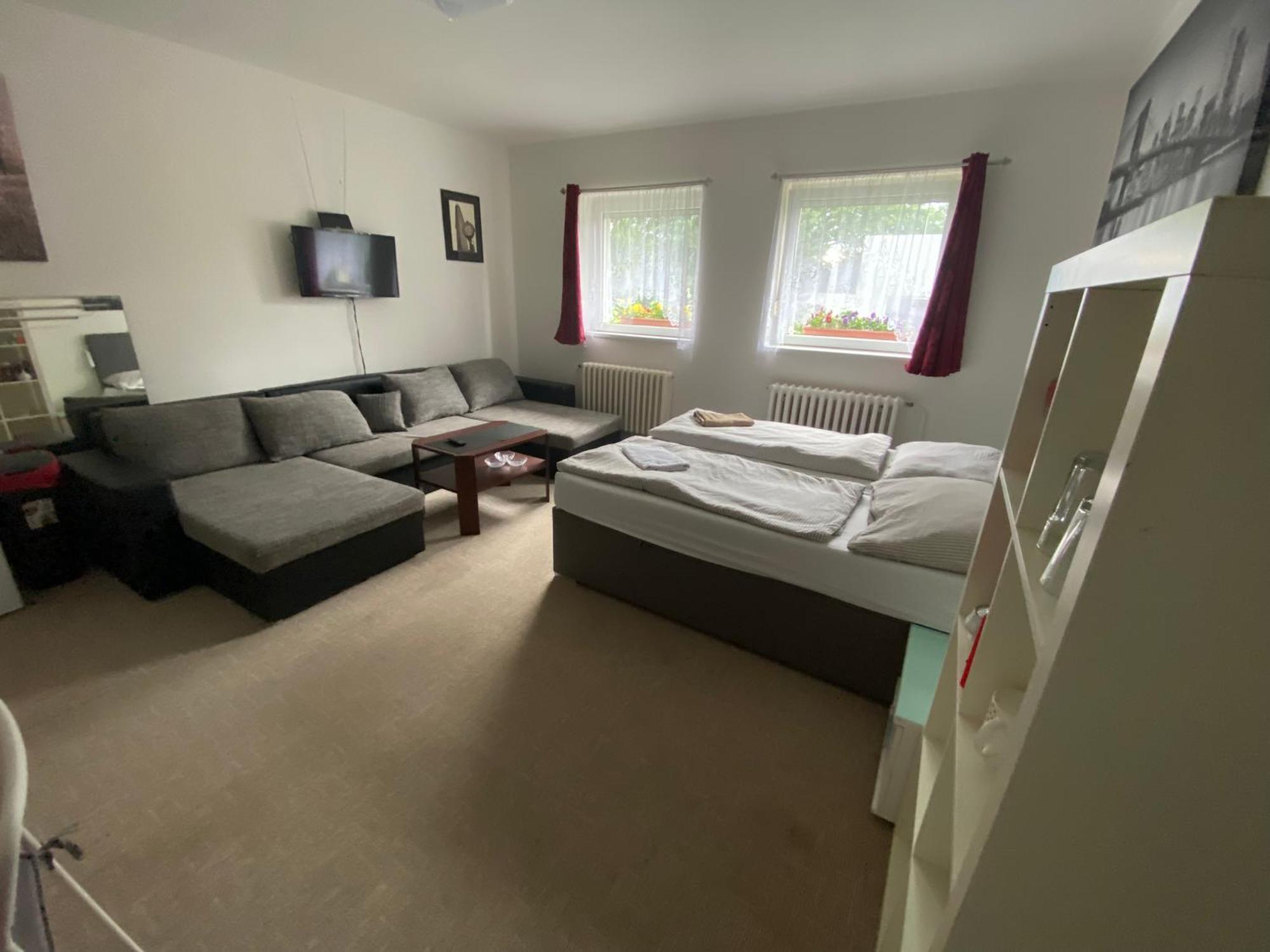 Homestay U Hanky Zdiby Exteriér fotografie